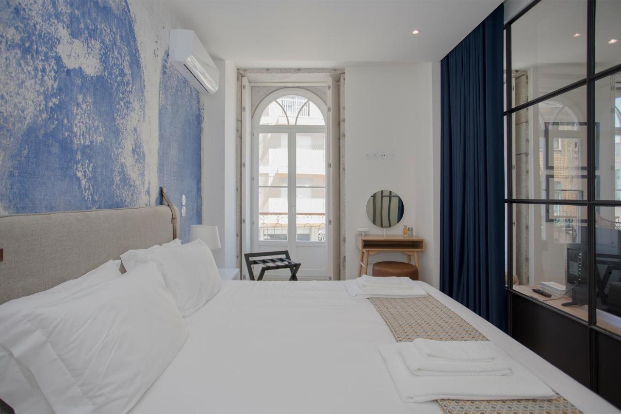 Liiiving In - Luxury Beachfront Appartement