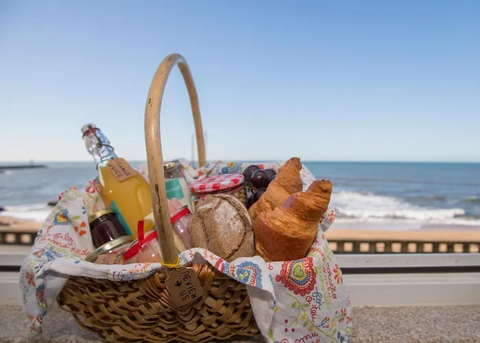 Liiiving In Porto - Luxury Beachfront Apartments