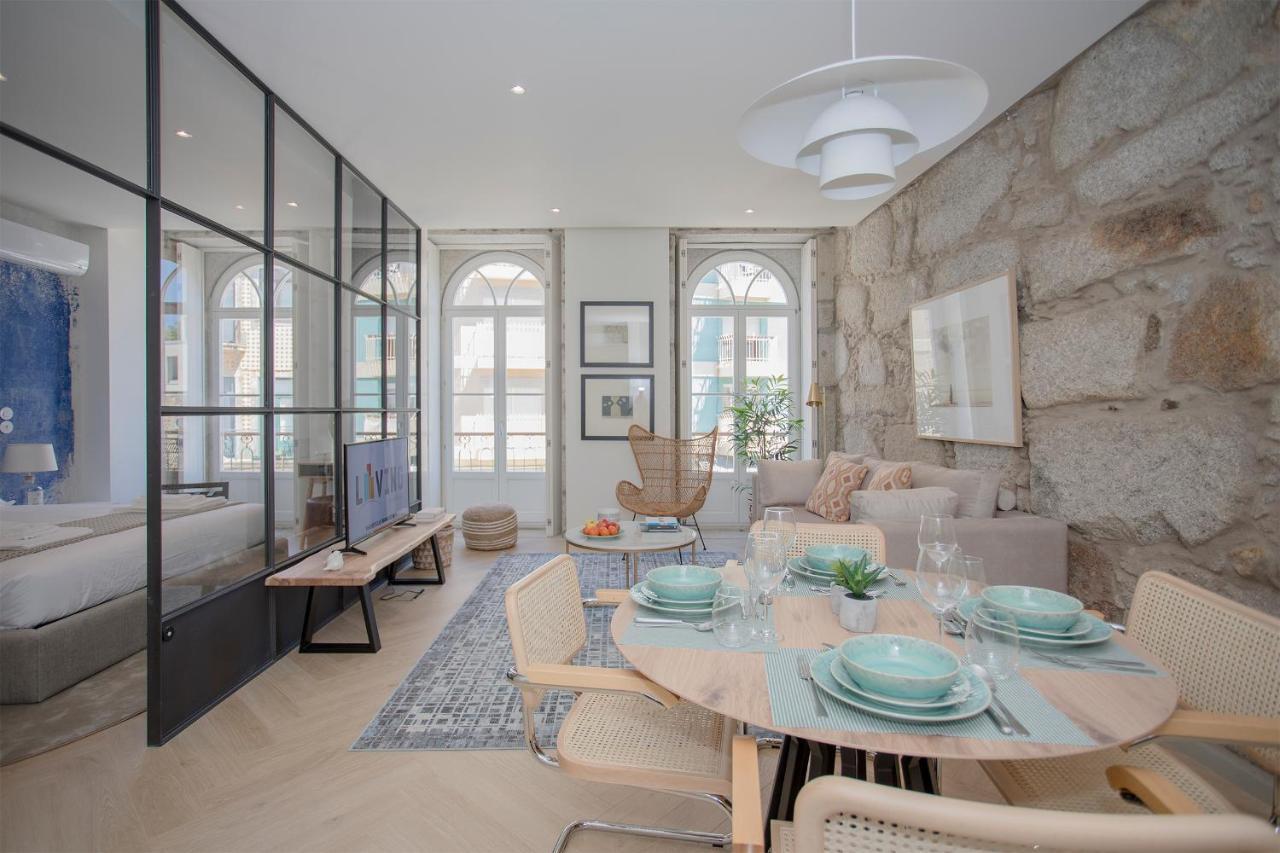 Apartment Liiiving In - Luxury Beachfront