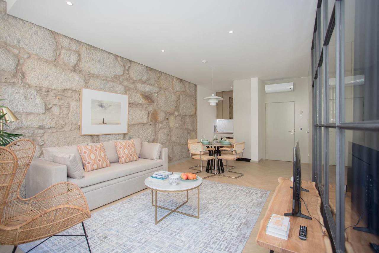 Apartment Liiiving In - Luxury Beachfront